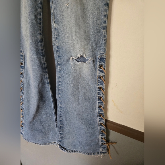 Mudd Y2K 90’s Low Rise Lace Up Flared Denim Jeans Junior Size 7 Distressed - Picture 8 of 10